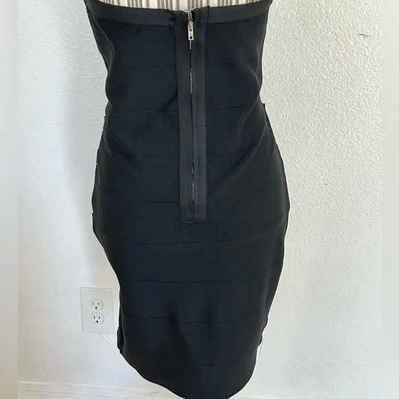 Iris Strapless Dress. Large. Black - Picture 4 of 5
